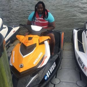 Meet your Posher, Mickey